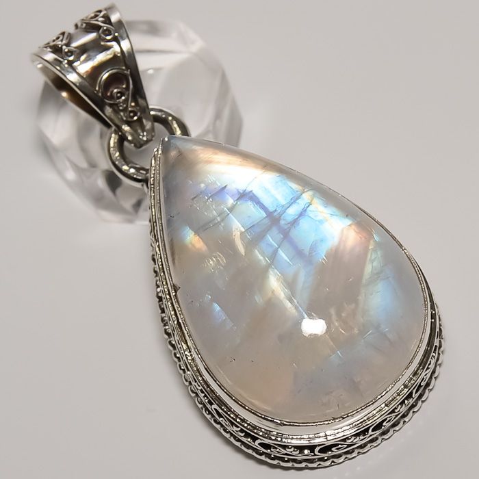 SHINY  RAINBOW MOON STONE VINTAGE STYLE .925 SILVER PENDANT 2.10 