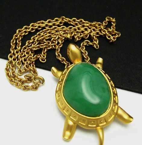 Vtg AVON Turtle Necklace & Brooch Pin, Green Stone Back  