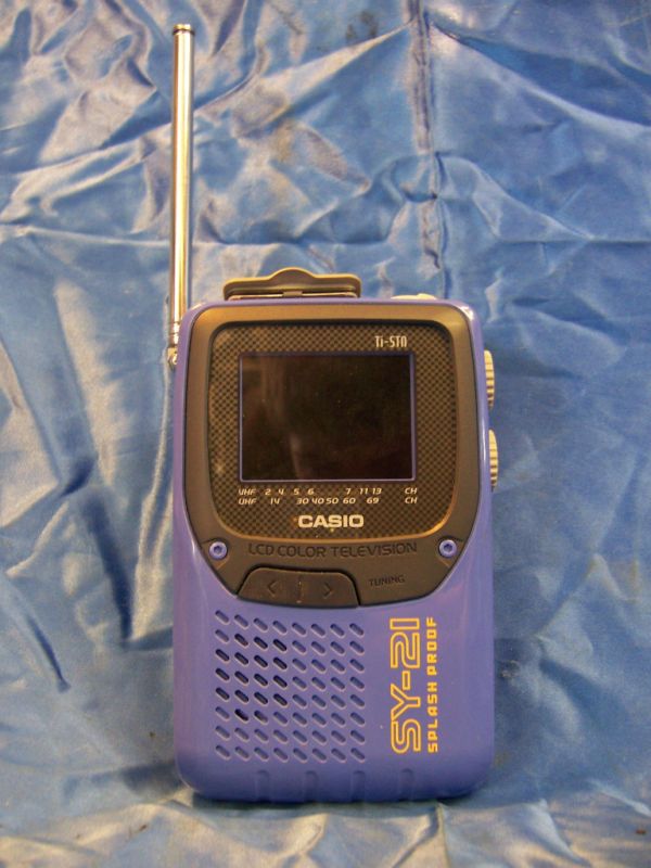 CASIO SY 21 LCD COLOR TV WET SPLASH PROOF 2.3 walkman  