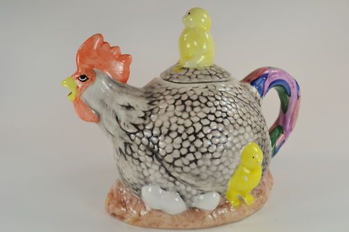 Rooster and Baby Chicks Teapot Marked WCL Ceramic  