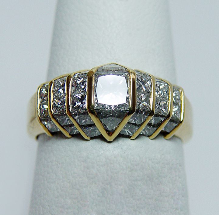 QUAD BEZ AMBAR 2.29ct Princess Trillion Diamond Ring 18K Gold Estate 