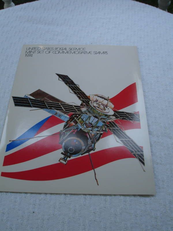 United States Postal Service Souvenir Mint Set   1974  