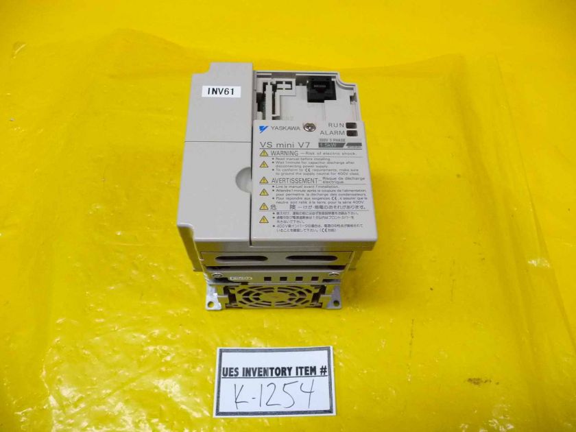 Yaskawa VS mini V7 Inverter Drive CIMR V7AA21P5 working  