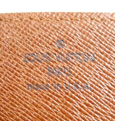 AUTHENTIC LOUIS VUITTON Monogram Logo Canvas Checkbook Wallet 