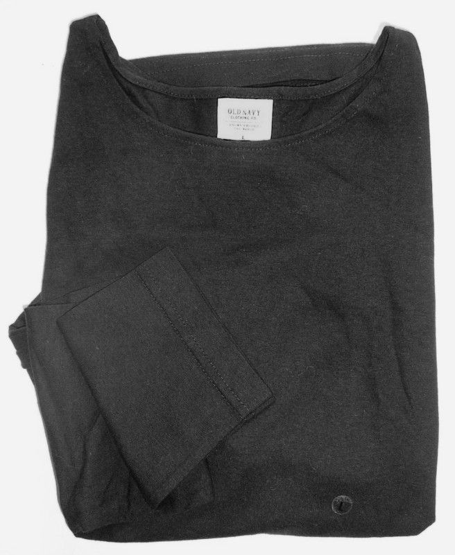 PRETTY BLACK TEE LONG SLEEVE OLD NAVY LG NWT 100%COTTON  