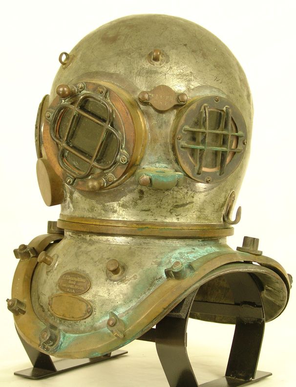   MORSE 1920s COMMERCIAL 3 LIGHT 12 BOLT ANTIQUE DIVING HELMET  