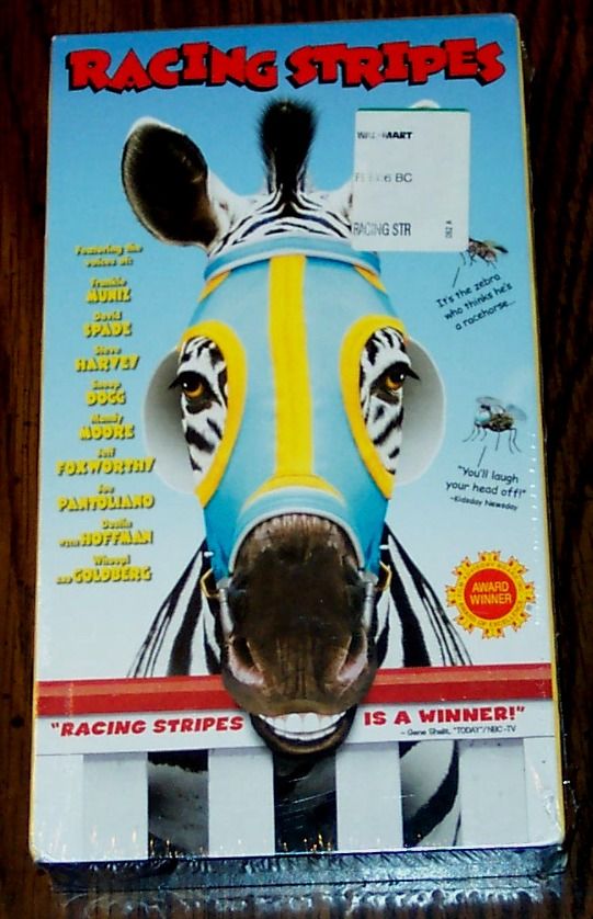 RACING STRIPES vhs SEALED Frankie Muniz Snoop Dogg  