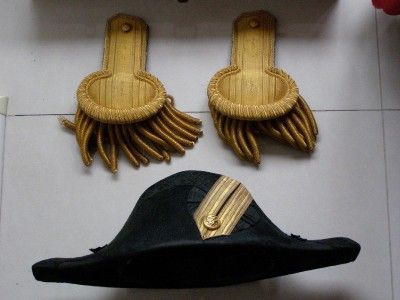 USA Navy Officers Epaulets&Hat set in box c1930s.RRRR  