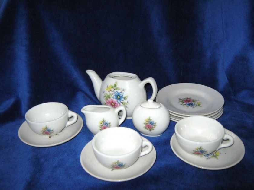 Vintage Made In Japan Mini Tea Set 14 Pieces  