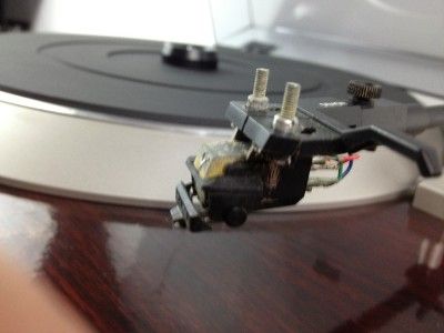 Denon DP 37F Turntable Record Player  