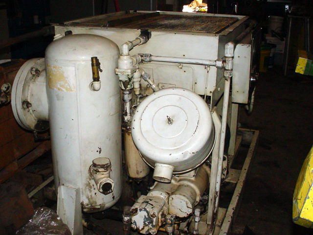 INGERSOLL RAND ROTARY SCREW AIR COMPRESSOR  