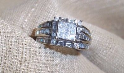 14k white gold diamond invisible set ring sz 7  