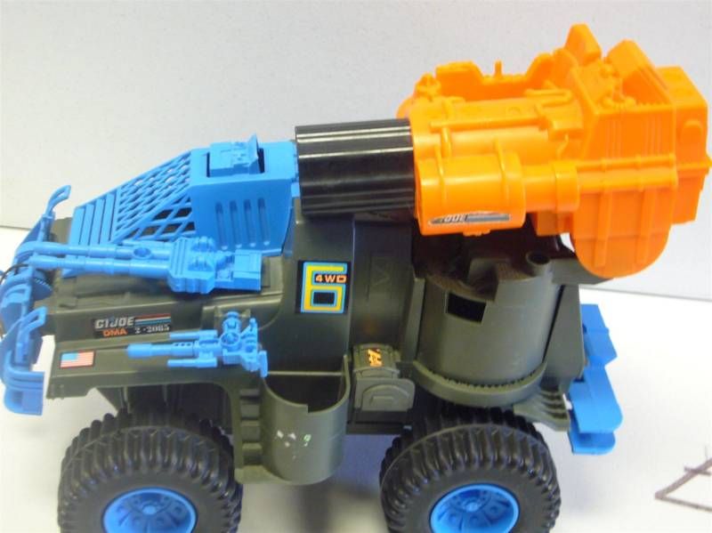 GI JOE 1991 MOTORIZED BATTLE WAGON 90% COMPLETE RARE  