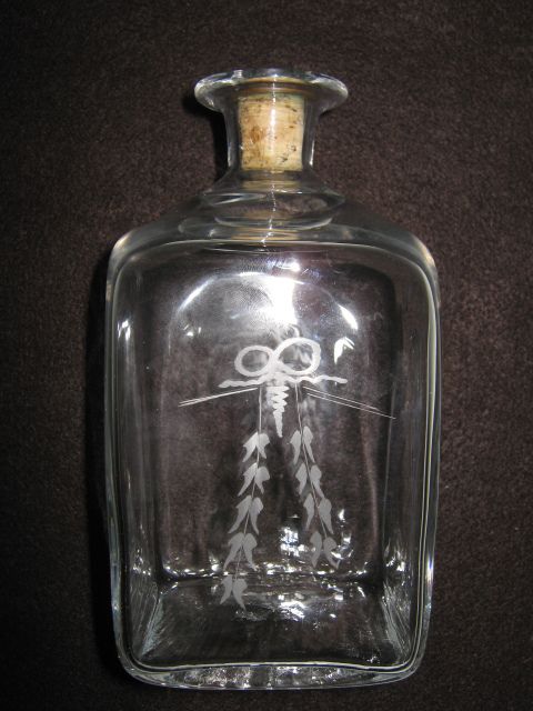 Hovmantorp glass flask King Gustav III Sweden  