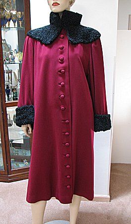 VINTAGE 1940s RASPBERRY COAT *Lambswool Collar & Cuffs*  