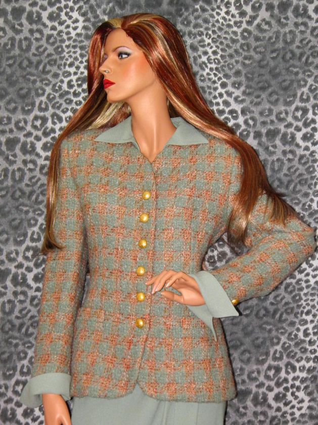 CHRISTIAN DIOR $2K Boucle Tweed Sage Skirt Suit; Sz 6  