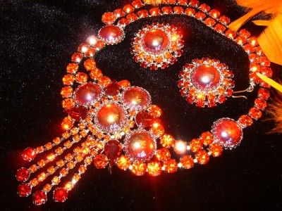 JULIANA~VINTAGE DRAGONS BREATH CABOCHON~ORANGE RHINESTONE~BIB NECKLACE 