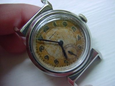 Vintage 1930s Movado Wind up Wrist Watch    Nice Case  