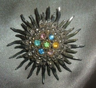 Vintage LN/25 Little Nemo Sun Burst Pin Brooch  