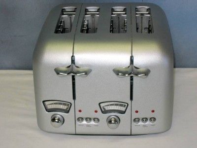 NICE DeLonghi RT400 4 Slice Toaster ~Retro Toaster~  