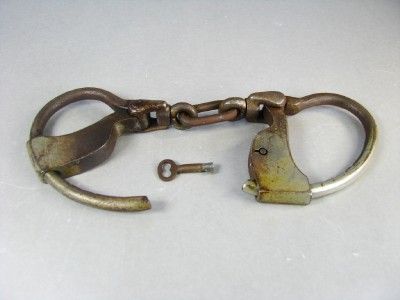   (CIRCA 1900s) TOWER DOUBLE LOCK HANDCUFFS WITH KEY / Towers  