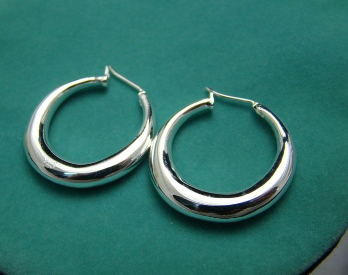 E05 HOTSALE SILVER PLATED ROUND EARRINGS FASHION  