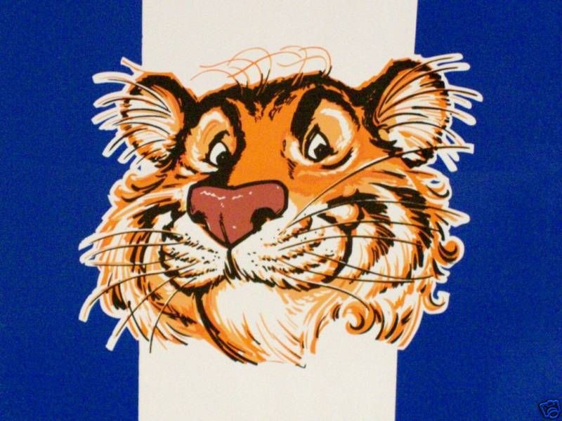 VINTAGE 60S STICKER TIGER IN TANK ESSO GAS STATION SIGN  