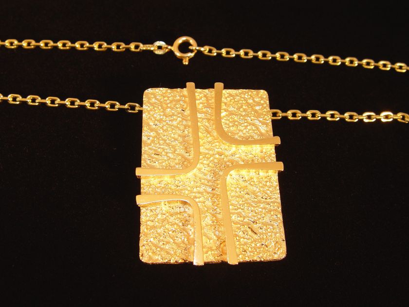 BIRKS 14K Gold Abstract Cross Pendant w/Rolo Link Chain   35.43 Grams 