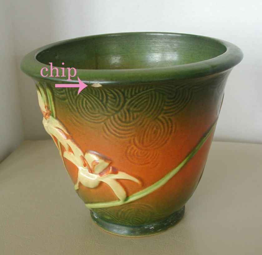 VINTAGE ROSEVILLE POTTERY ZEPHYR LILY PLANTER 672 5  