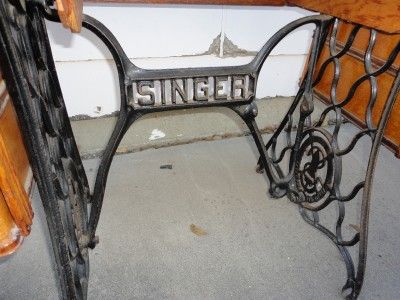 Antique Singer Oak Treadle Sewing Machine Cabinet  